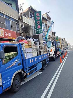 台南市南區吊車