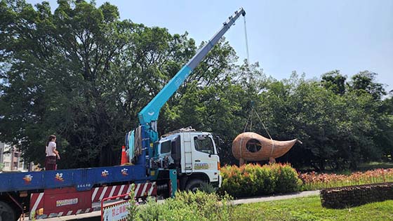 台南官田吊車