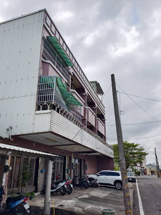 佳里區 拆舊採光罩 換新工程