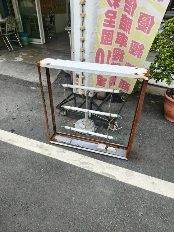 台南仁德區固定籠招牌拆裝