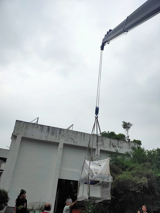 台南新化吊車