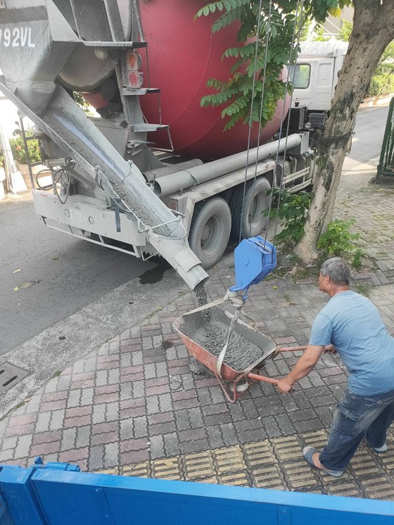 台南官田吊車